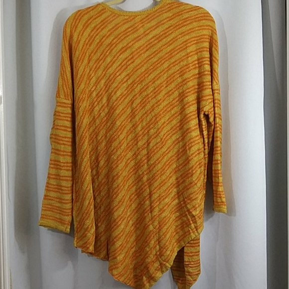 NY Collection sweater - Picture 4 of 8